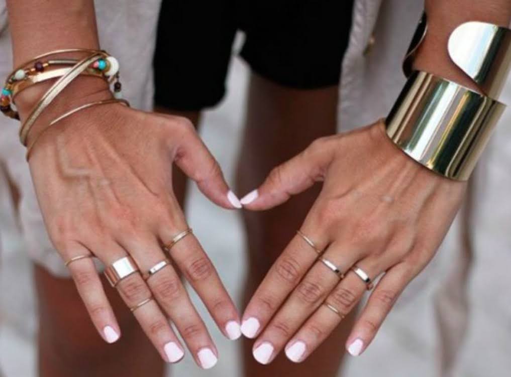 Модные браслеты 2022-2023